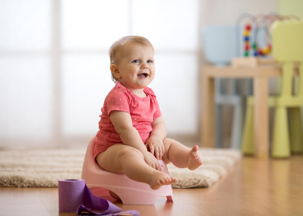 Thuốc thụt hậu môn cho bé: Khi nào nên dùng, cách dùng ra sao?