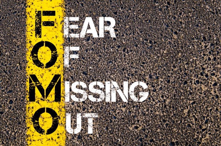 hiệu ứng fomo là gì