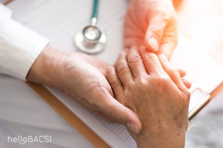 Bệnh Alzheimer giai đoạn cuối: Làm sao vượt qua nhẹ nhàng?