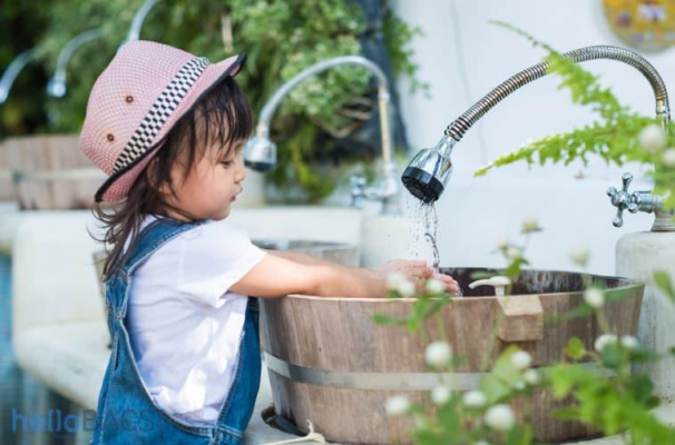 làm thế nào để diệt giun trong nhà tắm