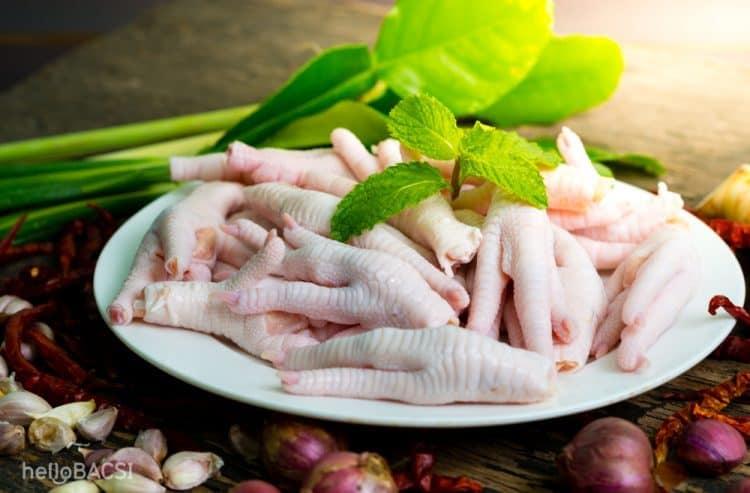 Các tác dụng của chân gà cho bữa ăn nhiều dinh dưỡng