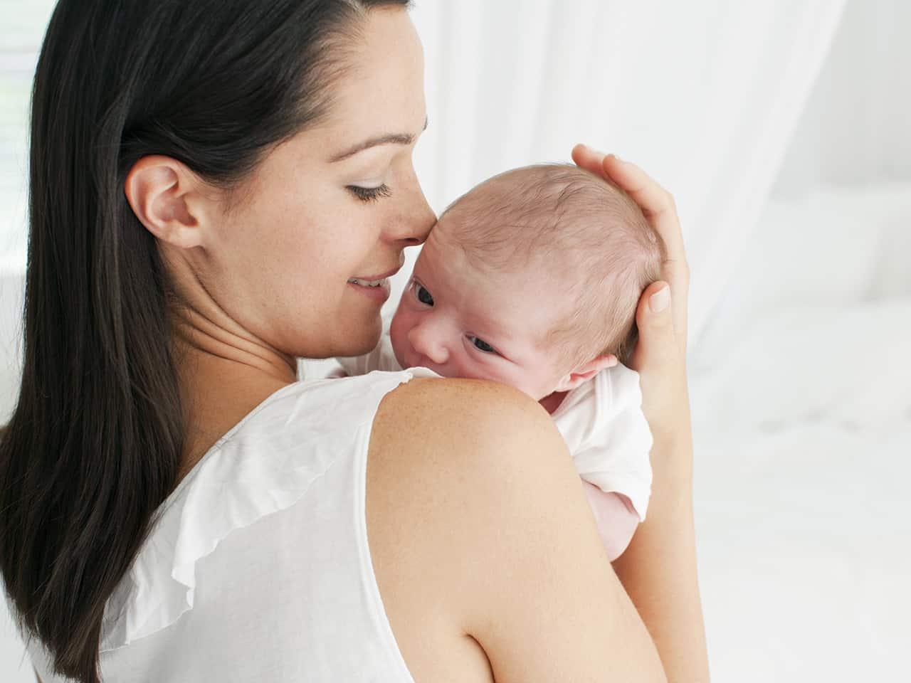 Viêm gan B có thể lây từ mẹ sang bé