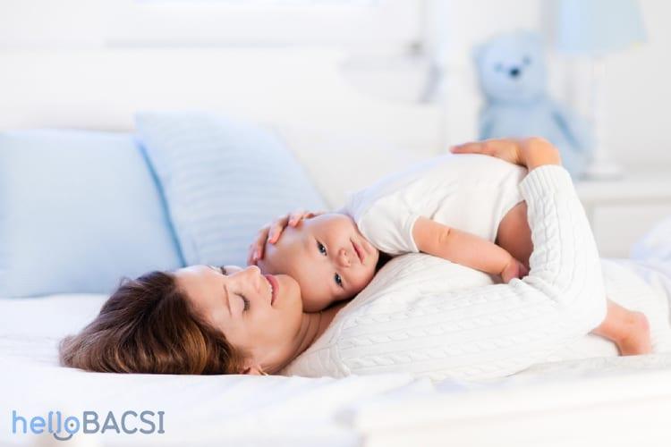 Đau đầu sau sinh: Làm sao để xoa dịu cơn đau không cần dùng thuốc?