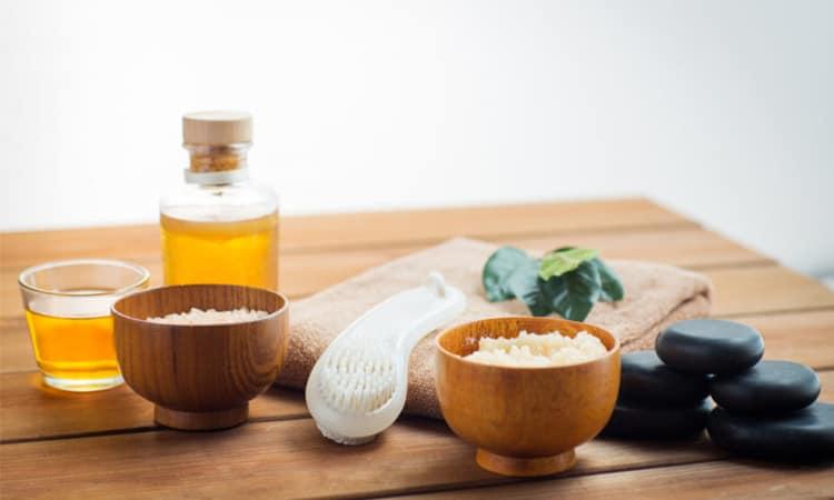 dưỡng ẩm từ mật ong và tinh dầu