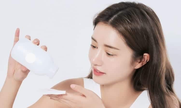 Làm thế nào để trị mụn đầu đen?