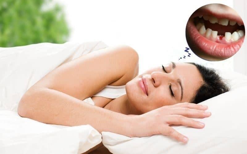 Nằm mơ thấy rụng răng là điềm lành hay dữ?