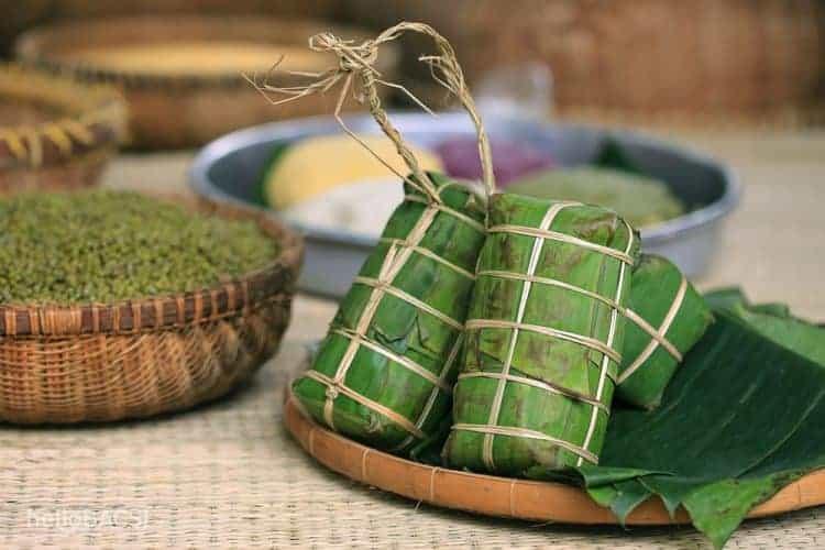 Cách làm bánh tét đơn giản mà ngon giúp bạn trổ tài ngày Tết