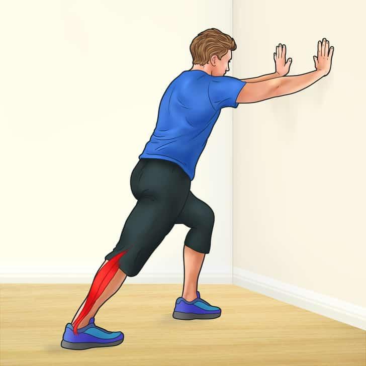 bài tập đẩy tường làm căng bắp chân để điều trị bàn chân bẹt