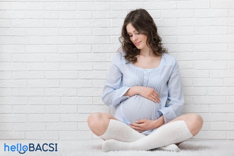 Bà bầu bị đau khớp háng khi mang thai: Nguyên nhân và cách khác phục