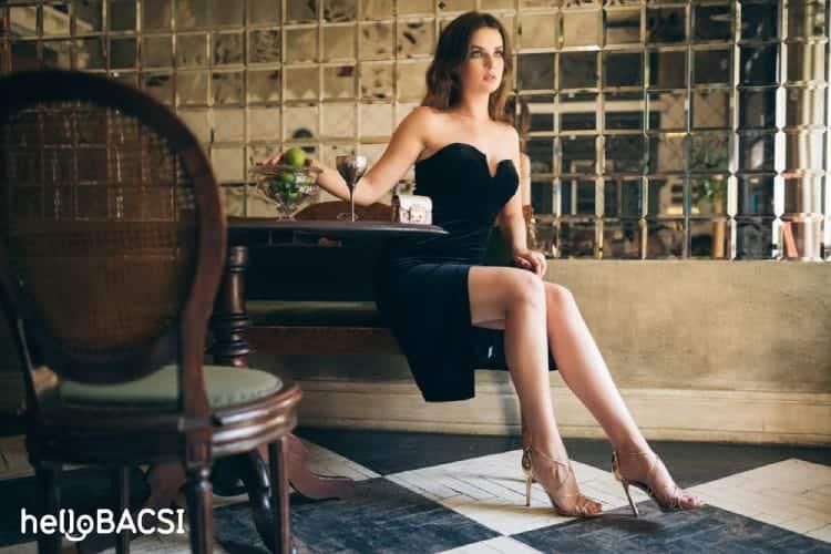 Vì sao bị nứt gót chân? 6 nguyên nhân nứt gót chân và cách chữa trị