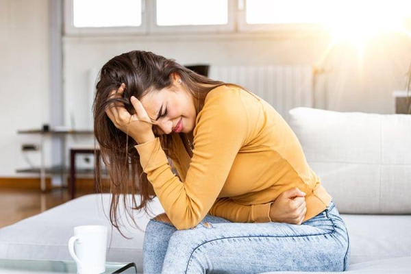 Nhận biết sớm dấu hiệu ung thư đại tràng giai đoạn đầu • Hello Bacsi