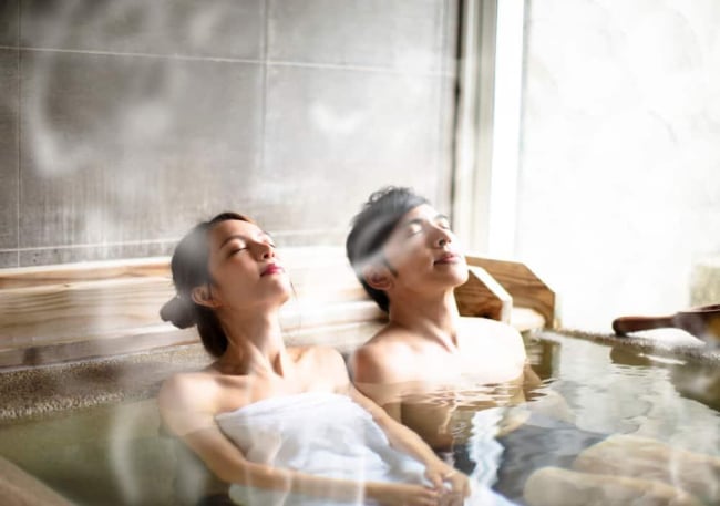 Vì sao bệnh nhân đái tháo đường type 2 nên tắm nước nóng?