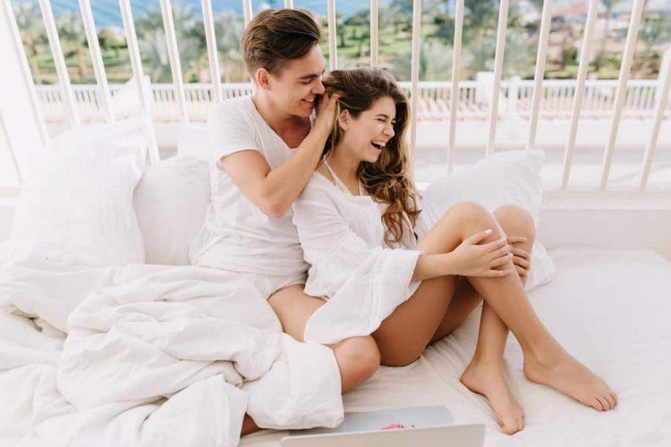 Cắt bỏ tử cung có quan hệ được không và sau bao lâu thì quan hệ?