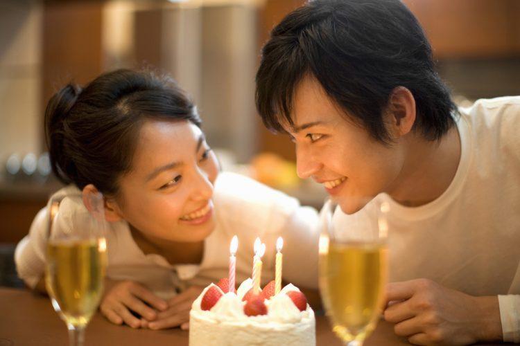 người yêu đòi quan hệ