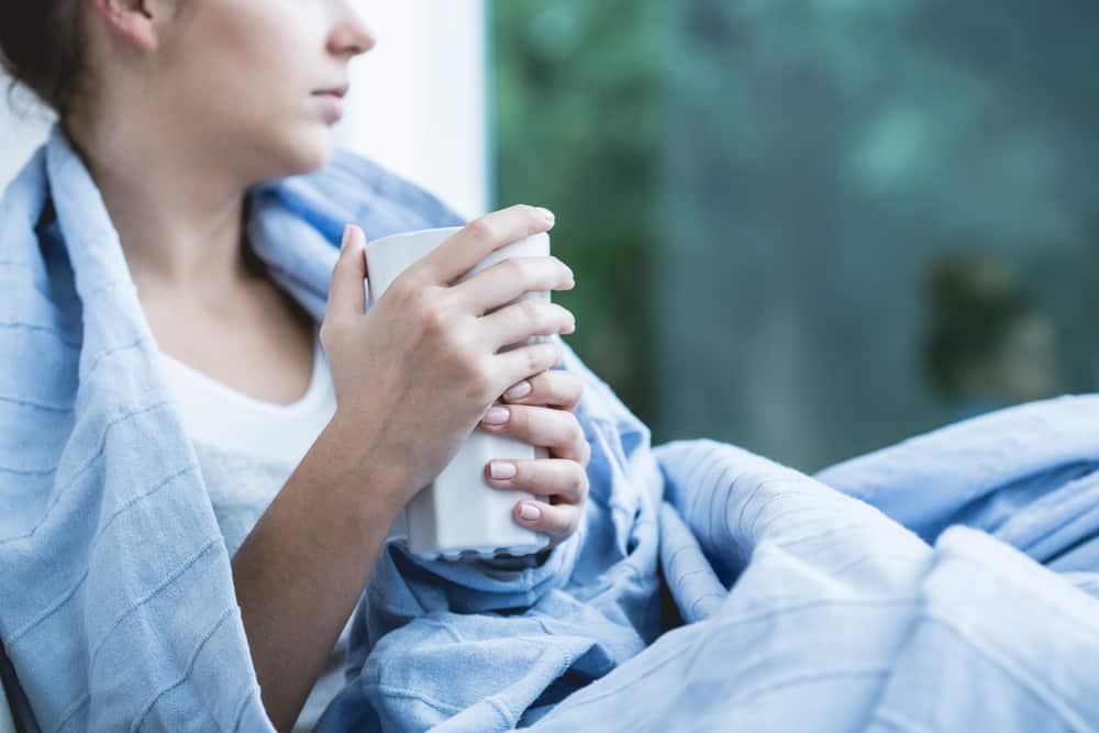 bị cảm lạnh nên làm gì