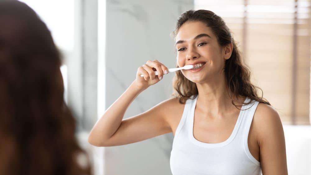 ngăn chặn tình trạng tiêu xương ổ răng 2