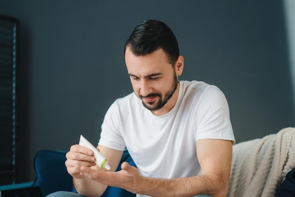 Các loại thuốc bôi trị sùi mào gà