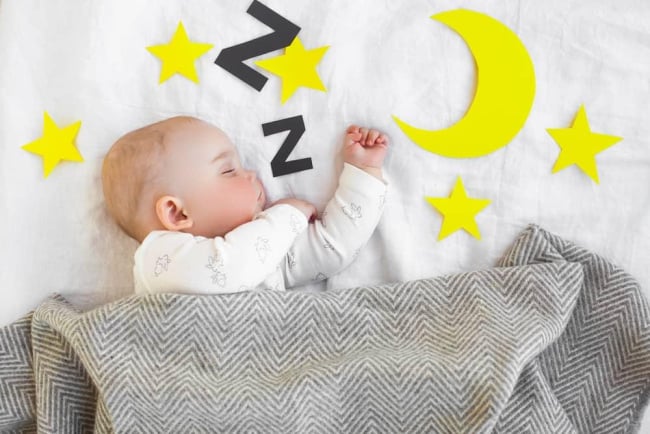 Cách chữa giật mình ở trẻ sơ sinh giúp bé ngủ ngon, phát triển tốt hơn