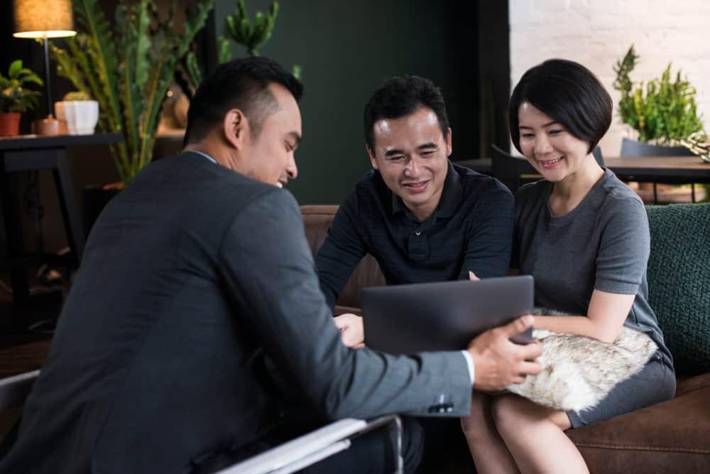 Bảo hiểm thai sản nào tốt: Review 4 hãng bảo hiểm thai sản nổi bật hiện nay!