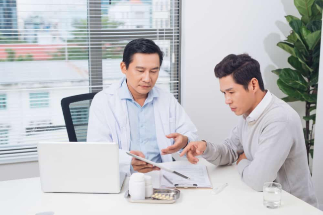 Bị thủy đậu có quan hệ được không? Thủy đậu lây qua đường nào?