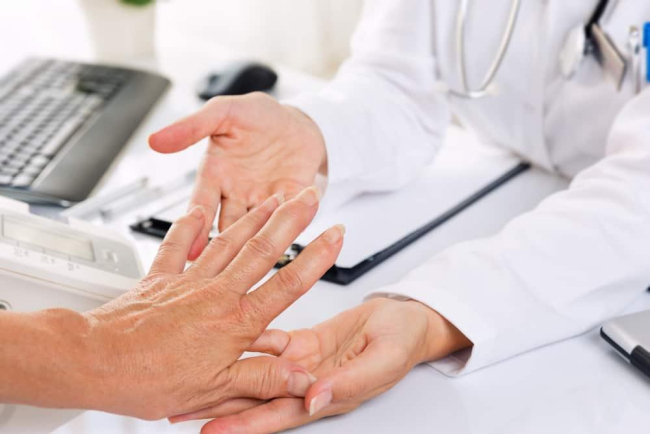 Tiêu chuẩn chẩn đoán viêm khớp dạng thấp và các xét nghiệm cần thiết