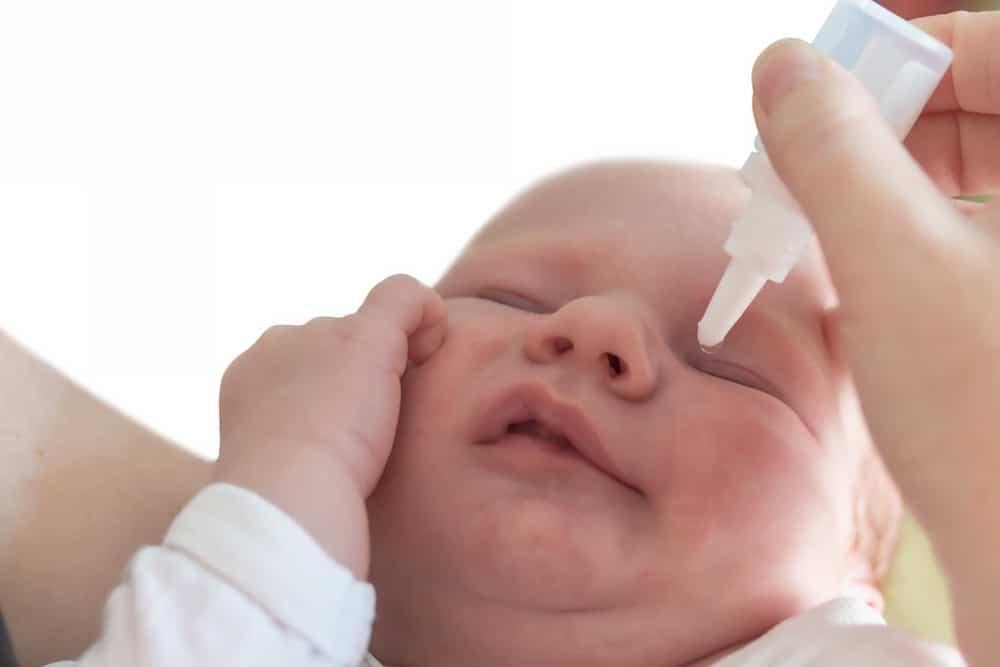 điều trị và phòng ngừa đục thủy tinh thể bẩm sinh