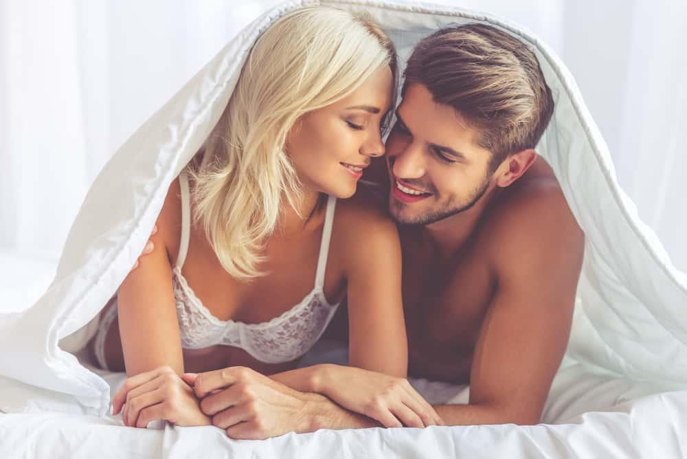 Quan hệ xuất tinh ngoài có thai không? Làm sao để ngừa thai hiệu quả?