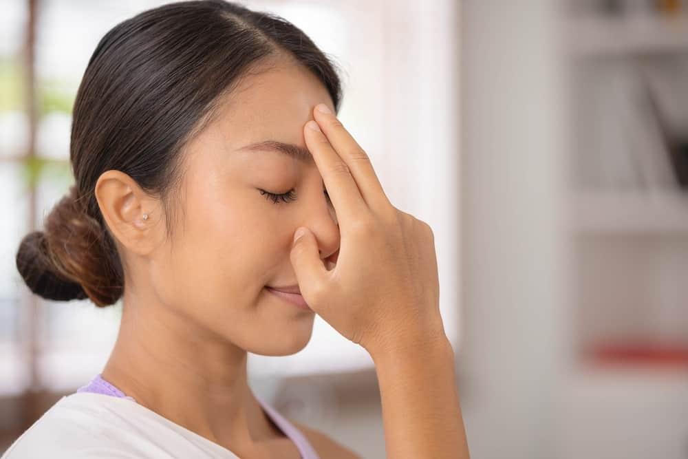 Tập hít thở yoga tại nhà: Thử ngay 6 kỹ thuật Pranayama sau!