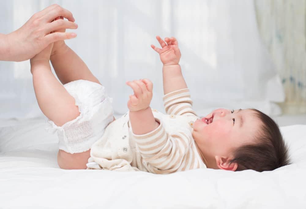 Top 6 dung dịch xịt trị hăm cho bé yêu với thành phần lành tính