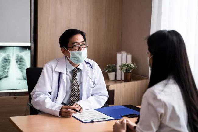 Nguyên nhân và cách điều trị bệnh vôi hóa phổi