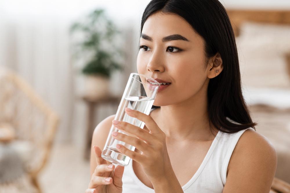 Tổng hợp 7 loại viên uống đẹp da trị mụn được nhiều chị em tin dùng năm 2022