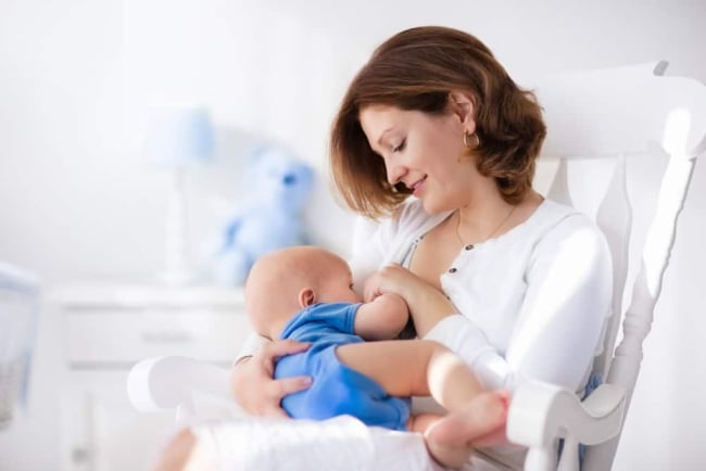 HMO là gì? 6 lợi ích đối với trẻ sơ sinh của chất đặc biệt chỉ có ở sữa mẹ