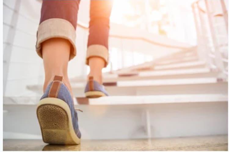 Leo cầu thang giảm cân được không? Cách leo cầu thang giảm cân hiệu quả