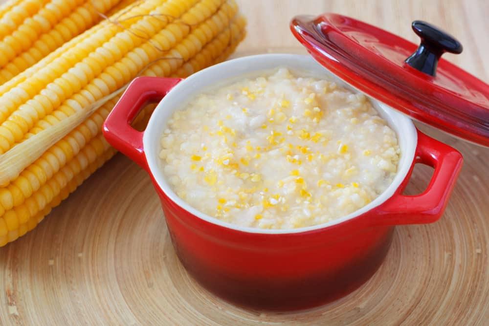 8 cách nấu cháo bắp cho bé ăn dặm tăng cân tốt, ngừa táo bón