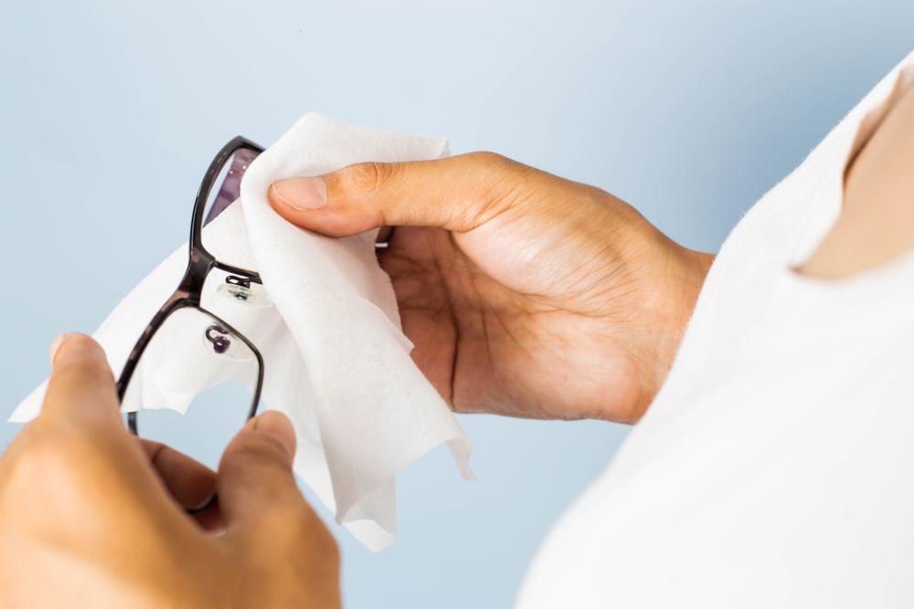 Cận mấy độ là nặng và các biến chứng có thể xảy ra?