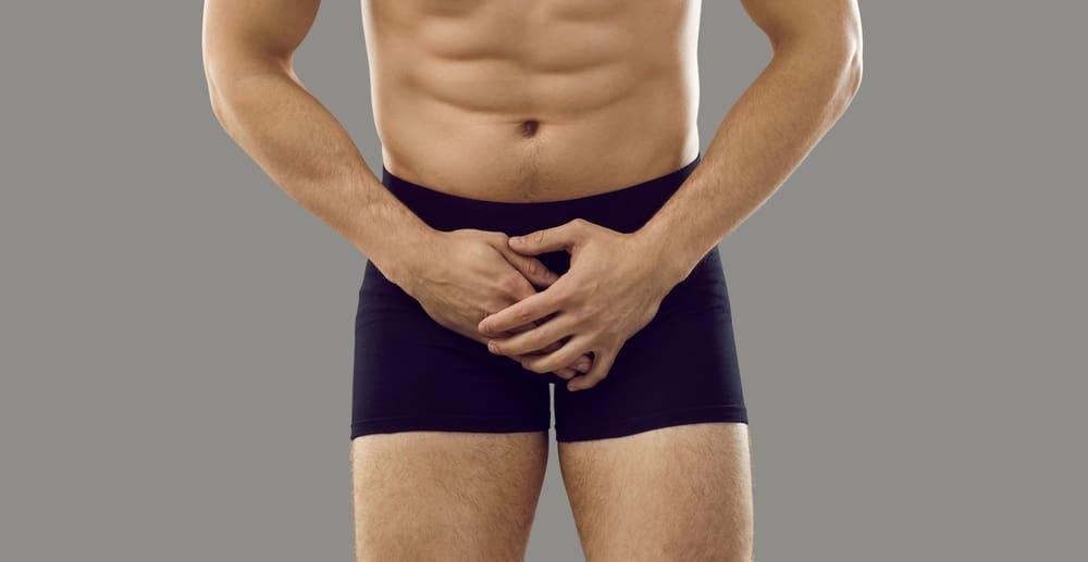 Hỏi đáp Bác sĩ: Nổi mụn ở bao quy đầu có sao không?