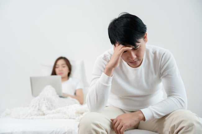Tâm lý đàn ông khi bị yếu sinh lý và cách điều trị hiệu quả cho quý ông lấy lại phong độ