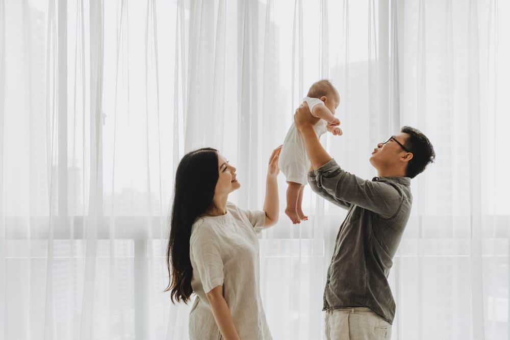 Những điều cần biết về chế độ thai sản của chồng năm 2022