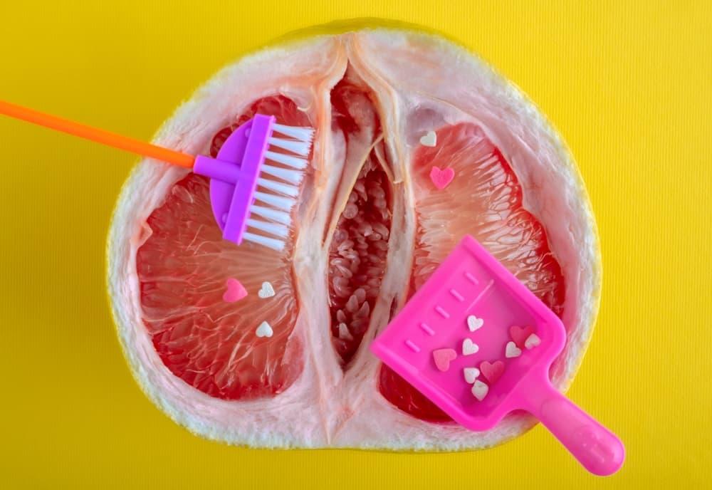 Cách vệ sinh vùng kín sau khi đặt thuốc âm đạo