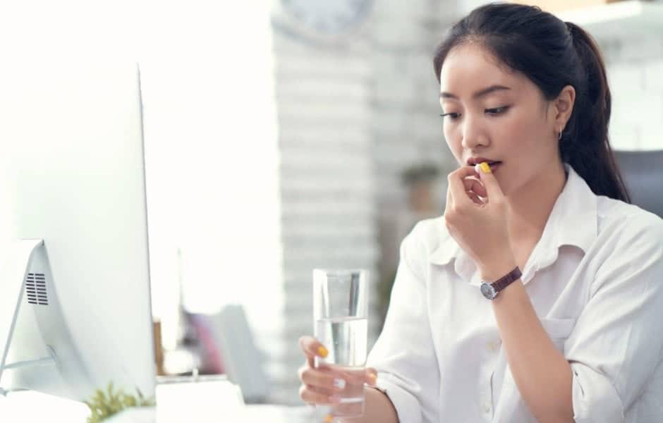 Thực mắc: Bệnh đa nang buồng trứng uống Ovaq1 để có con được không?