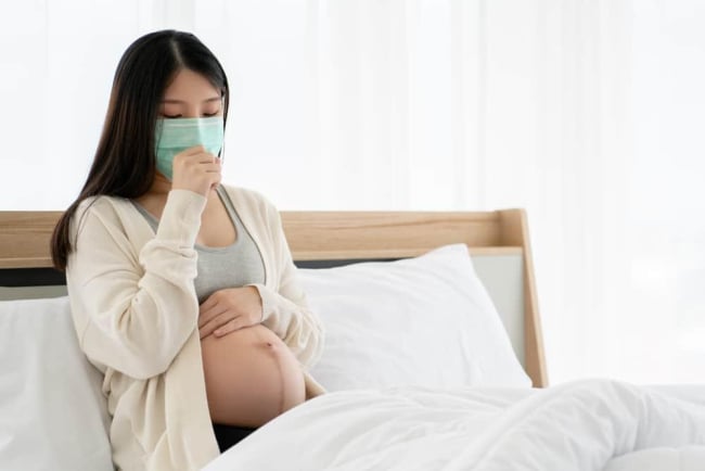 Mẹ bầu ho có ảnh hưởng đến thai nhi không? Lưu ý khi ho trong thai kỳ