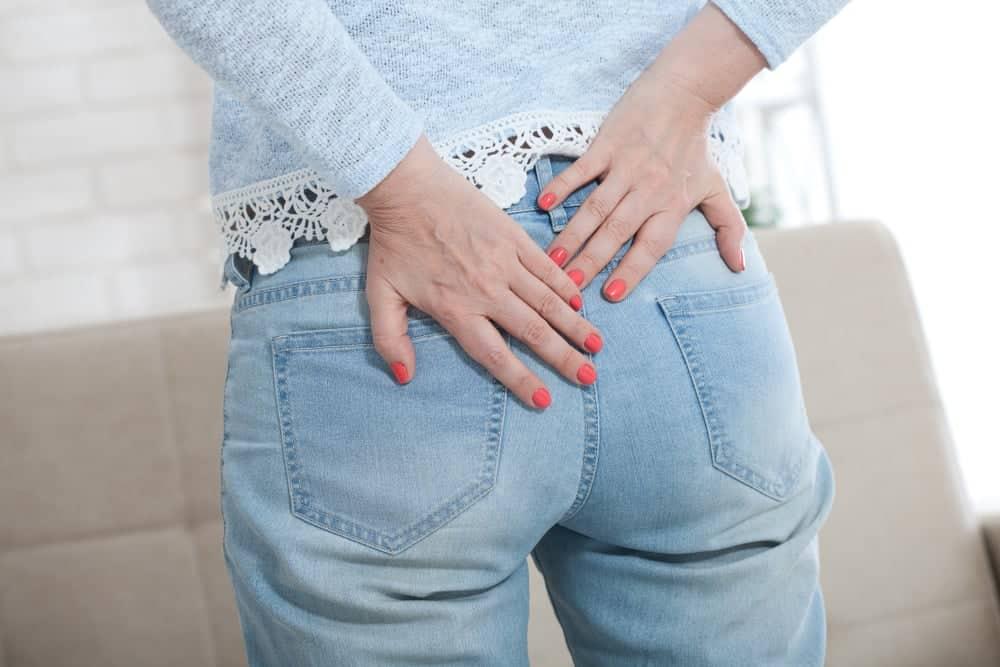 Bị trĩ quan hệ đường hậu môn được không?