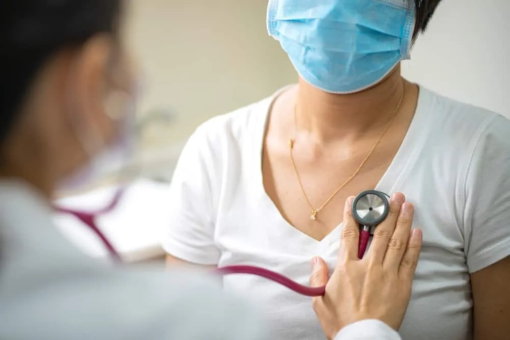 Viêm phổi có tự khỏi được không?