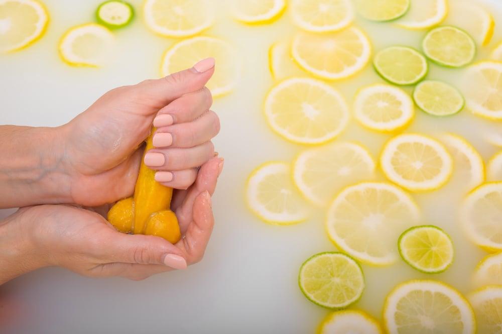 Cách vệ sinh dương vật như thế nào là đúng cách?