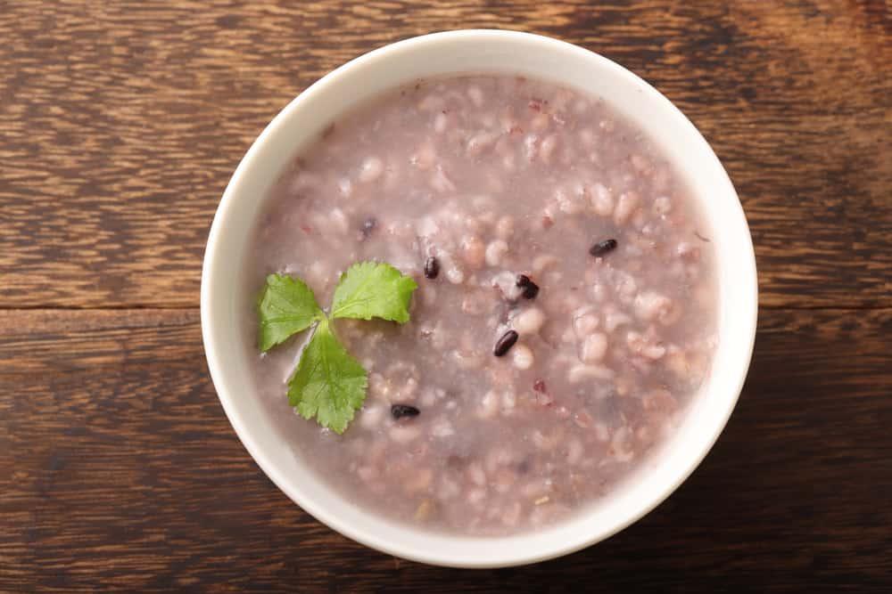 Bật mí 7 cách nấu cháo gạo lứt cho bé thơm ngon, giàu dưỡng chất