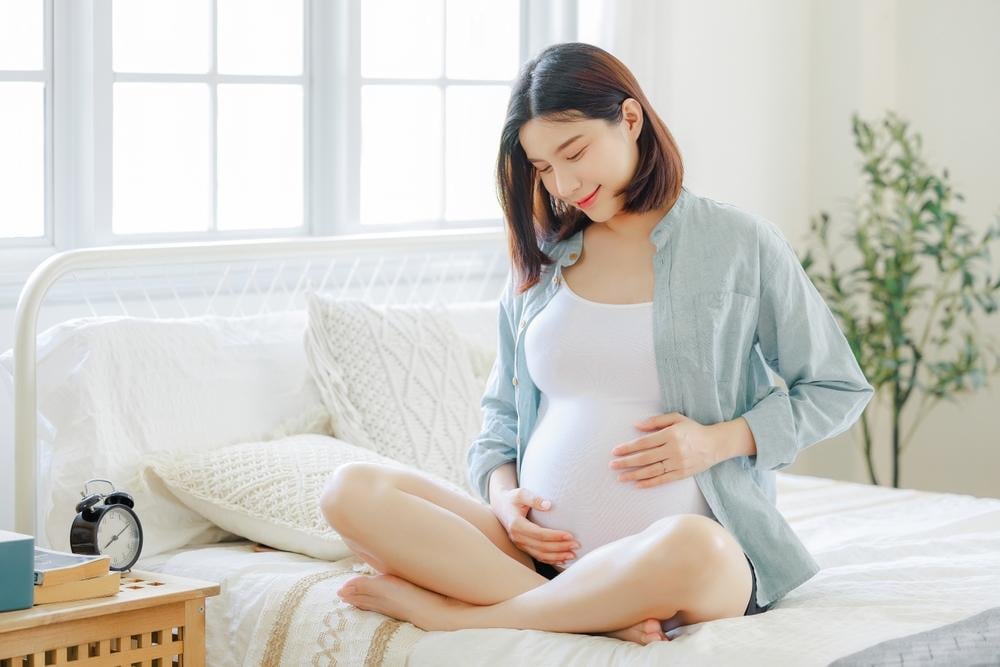 bụng bầu ngồi có ngấn không