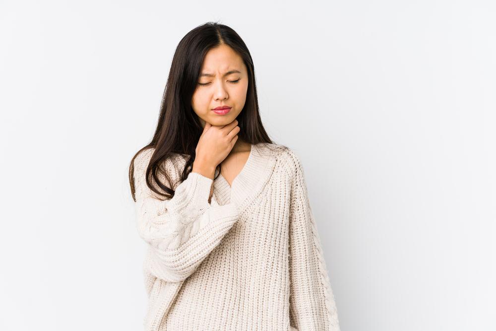 Cách tống đờm ra khỏi cổ họng tại nhà hiệu quả