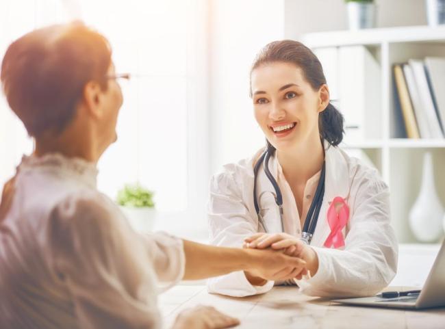 Tầm soát ung thư toàn diện giá bao nhiêu?
