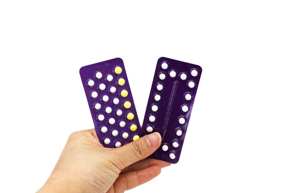 Ngừng thuốc tránh thai hàng ngày bao lâu thì có kinh?