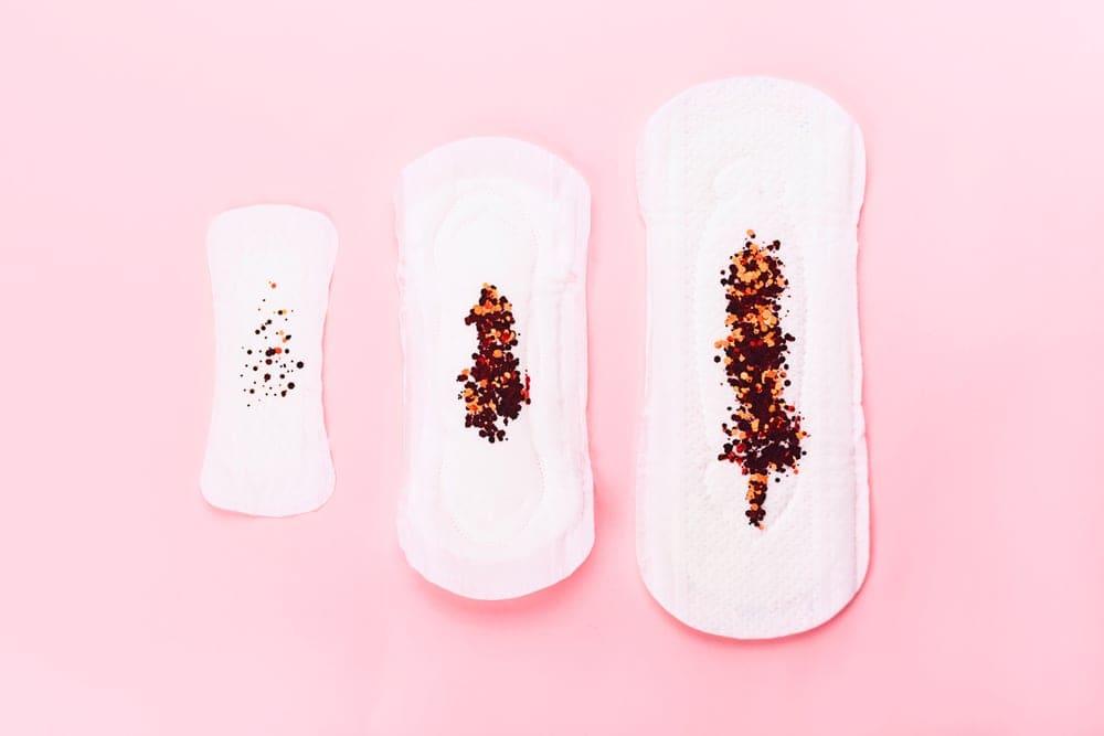 Giải đáp thắc mắc: Ra khí hư màu nâu có phải mang thai không?